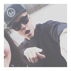 @THEGOLDENBIEBS