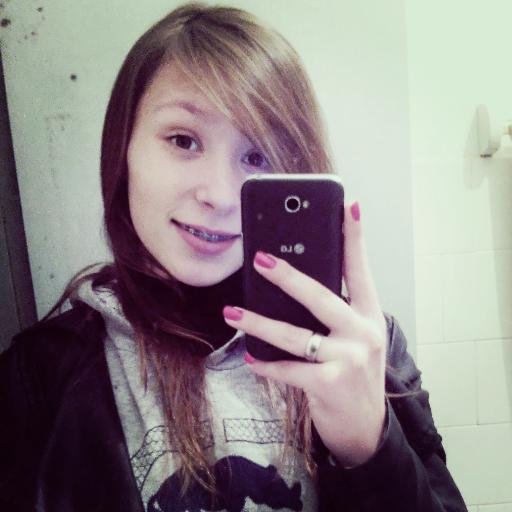 A paz de um sorriso pode desarmar a guerra !! https://t.co/meJzzu1xbJ