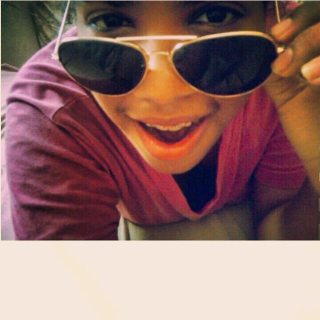 ☇Ɠod☀|*G.A♡| *IG~Isabel_act | #ViviendoEntreRisos @PoetaCalle ~