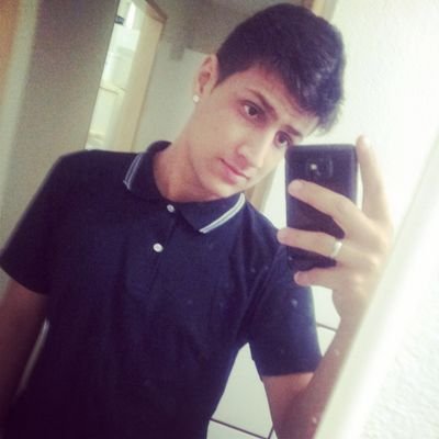 Em teu olhar vi meu destino, e hoje é como
eu quis
Você me fez amar me ensinou a ser feliz. @thamiiprado_ s2