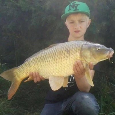 Hello my name is fabian and i love a carpfishing follow me