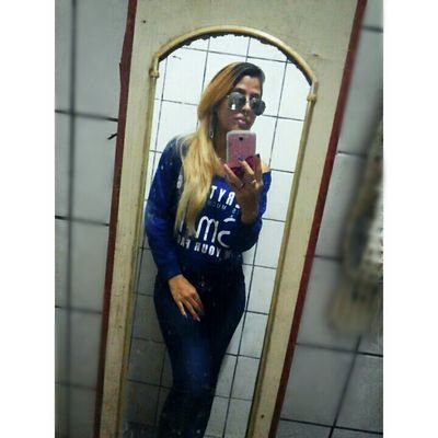 Quero paz,tranquilidade,tudo aquilo que me faça bem de verdade. ✌
