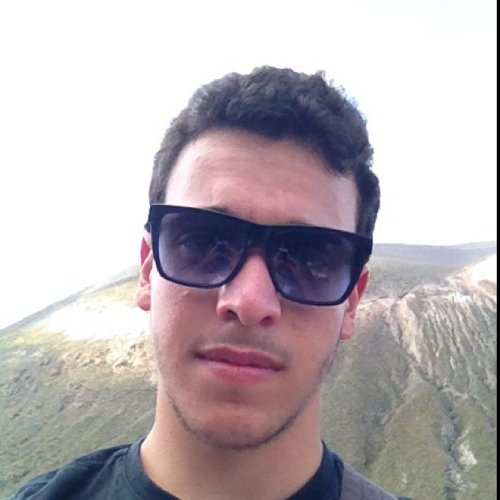 Studente di Ingegneria Elettronica al Polito
fanCazzista 3.0
Developer della mia vita.
Vivo la vita un quarto di bit alla volta [semiCit]