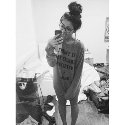 free follow. please follow @andrearussfan (: