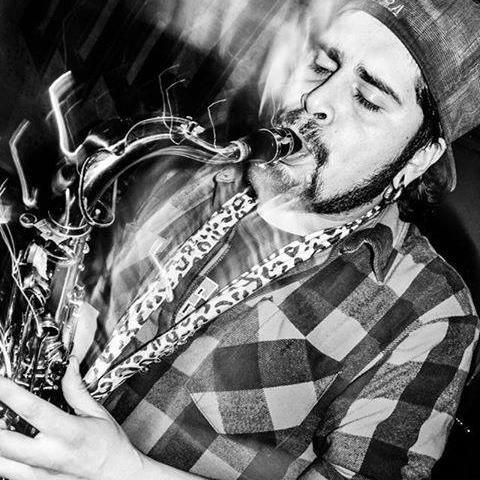 Saxofonista en Altoids!!!