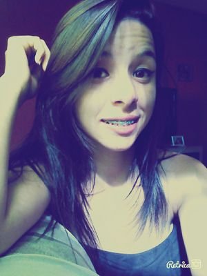 - 16 anos , aquariana & preguiçosa *-* ♡