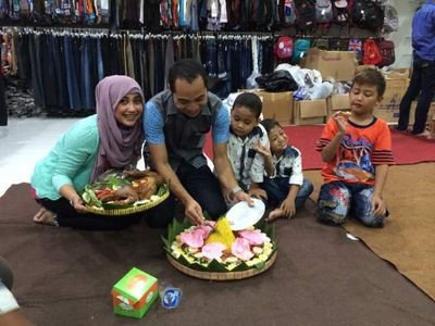 ad7490anku's profile picture. kazola