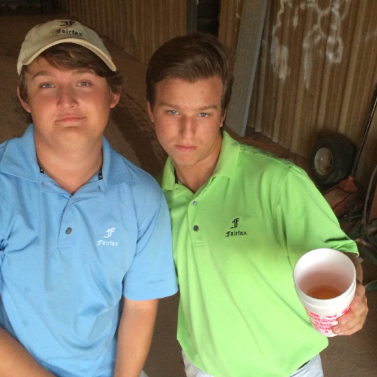 5 guys doing below average work