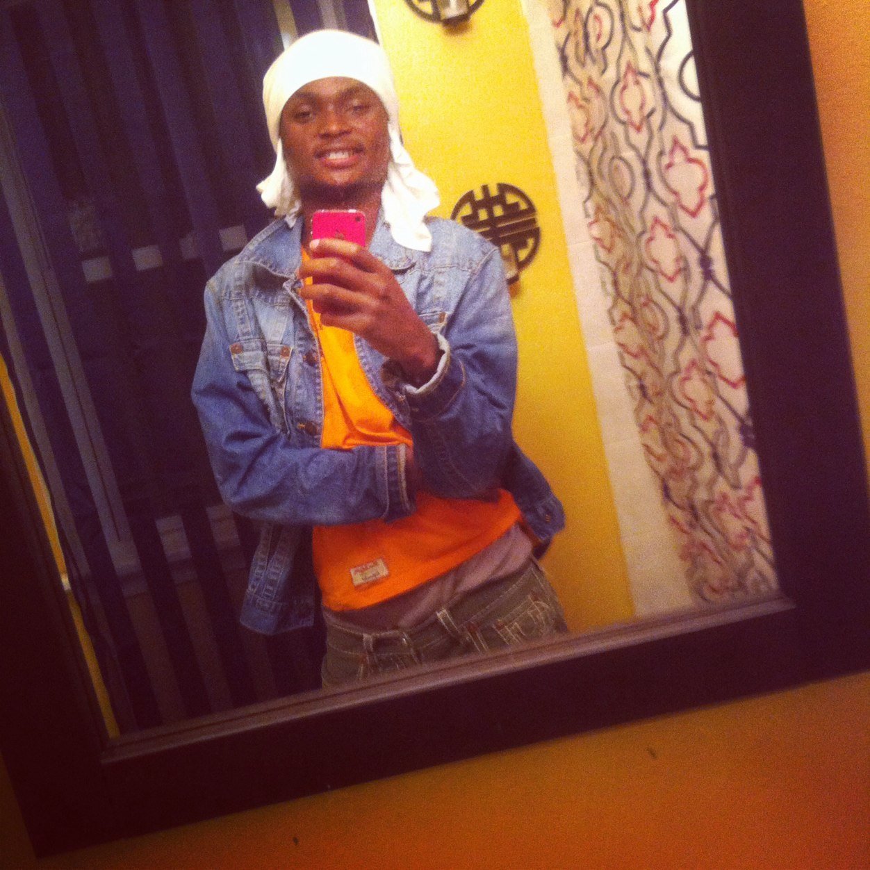 Moneyteam (GB) President/Founder of Mblock Mikeyworld Dpland #FreeEDog #FreeMaine more MONEY more HATERS