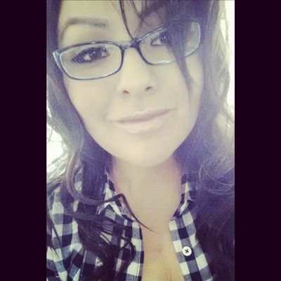 mmjcay's profile picture. Smile a lot. Laugh a lot. The rest will worry about itself.