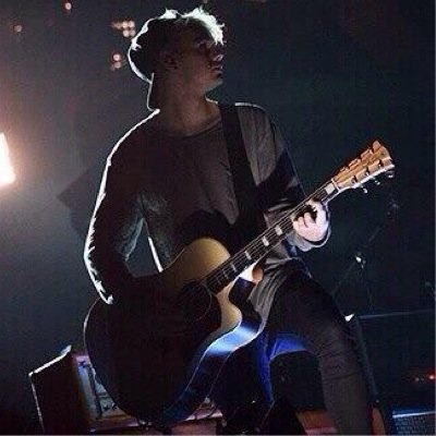 PlzReadBio578's profile picture. Please go follow @SydandBre because they just gave you this free follow.