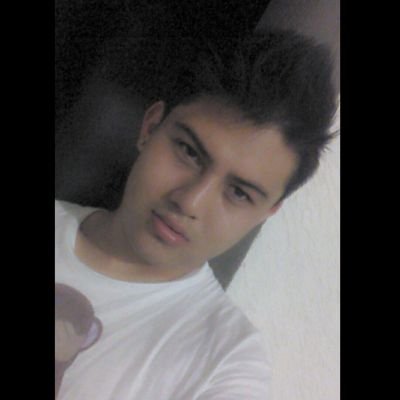 No hace falta poder mirar al cielo && sonreir cuando el cielo se esconde tras una sonrisa