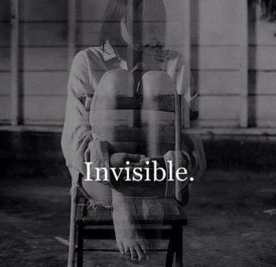 Suicida, depresiva, sola y bisexual. Entendí como sentirme bien, haciéndome daño en la piel.
