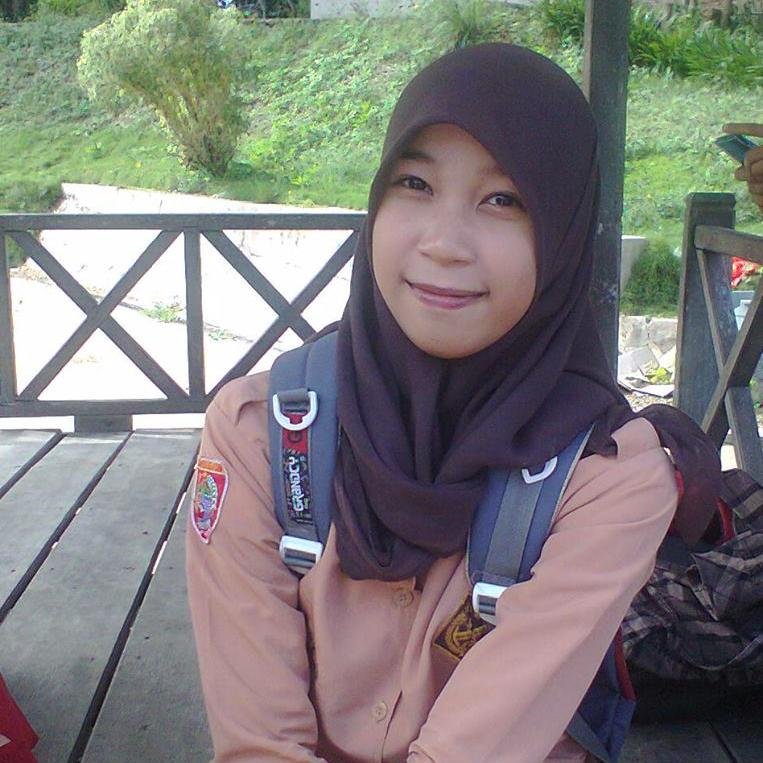 Lulus dr SMKN 1 SENGKANG