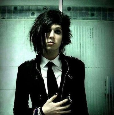 Let me see you stripped down to the bone [18+|RP|#OC/#PJO|Son of Hades]