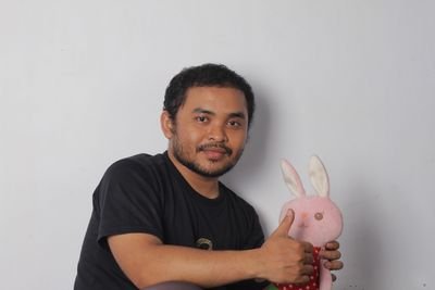 abasnaninuneno's profile picture. The Messenger of Truth