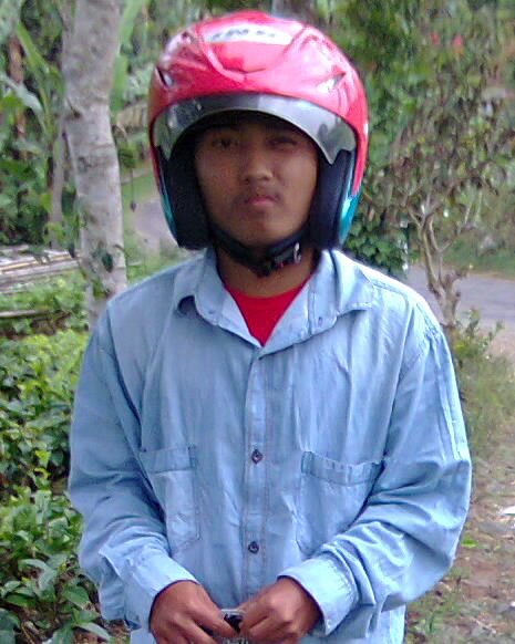 Prinsip hidup aku adalah jika seorang wanita mencintaiku, maka aku juga akan lebih-lebih mencintainya :* ♥ ({})tidak akan pernah selingkuh,jika wanitanya setia
