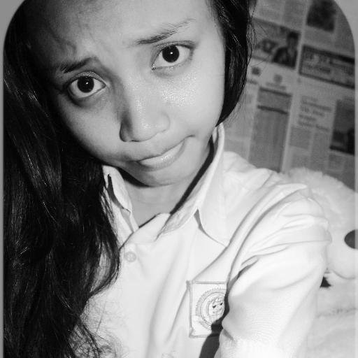 I am Laylatul Ramadhani | 22 januari 1998 | JHS 2 Tulungagung | I Love family , friend , and  ♥Te  (˘⌣˘)ε˘`)
