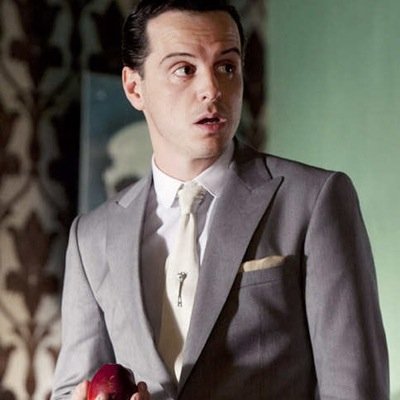221B Amante de las comas oxford.  Ah, y tambien me gustan los fruti lupis. 【Friendship is Magic】