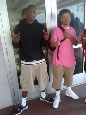 Free Dem Bois #Bravo #StuddaG #Mob#Ar #JoeBlow FgMg™ We Winning Baby... Just Ride Dat Wave GG .