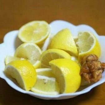 低身長で顔でかいけど、足だけは短いです！