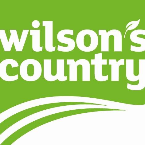 http://t.co/WgIHB8Mt1w Irish potatoes, grown & harvested the Wilson's Country way. Follow for recipes & general chat for all foodies, chefs & decent spuds!