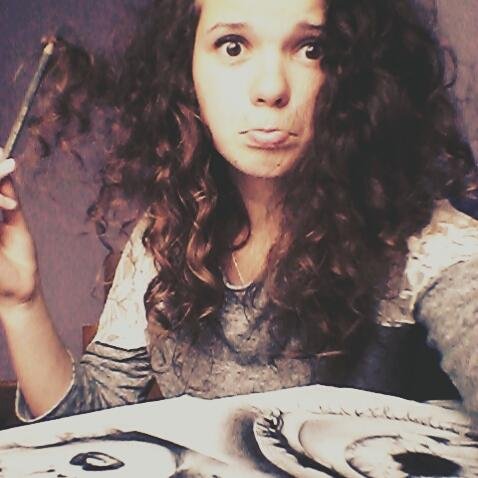Hi :) My name is Marlene. I'm  #Directioner / #PolishDirectioner ♥ 
 Follow me! I'll always follow back! xx