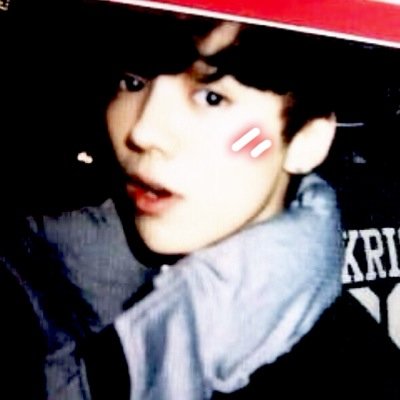 สวัสดีครับ ผมเป็นแค่บอทหน้าตาดีที่ชื่อว่ารัก♡ | real - ig:luexolu weibo:M鹿M #justbotnotreal