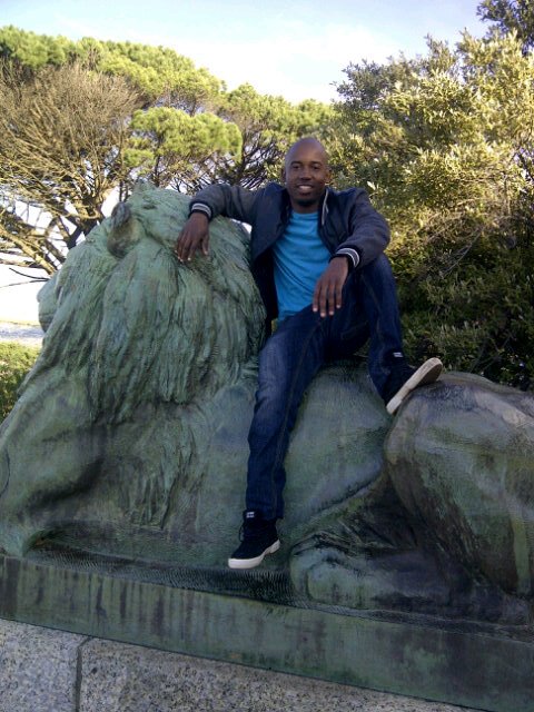 Student of life and finance, i ddnt choose jazzy houz, jazzy houz chose me ...