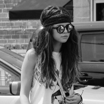 We live dreamers and we will die dreamers. I may not be perfect but at least I'm me.