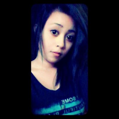 ▪i`m not single ▪Allah more than anything in my life ▪daddy is myeverything ▪mommy is myspirit ▪and you is myLove M.A.H ♥