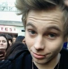 follow @fullmetaImgc pls if u already do bless xx