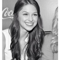 Melissa Benoist (@melissabeno_rp) Twitter profile photo