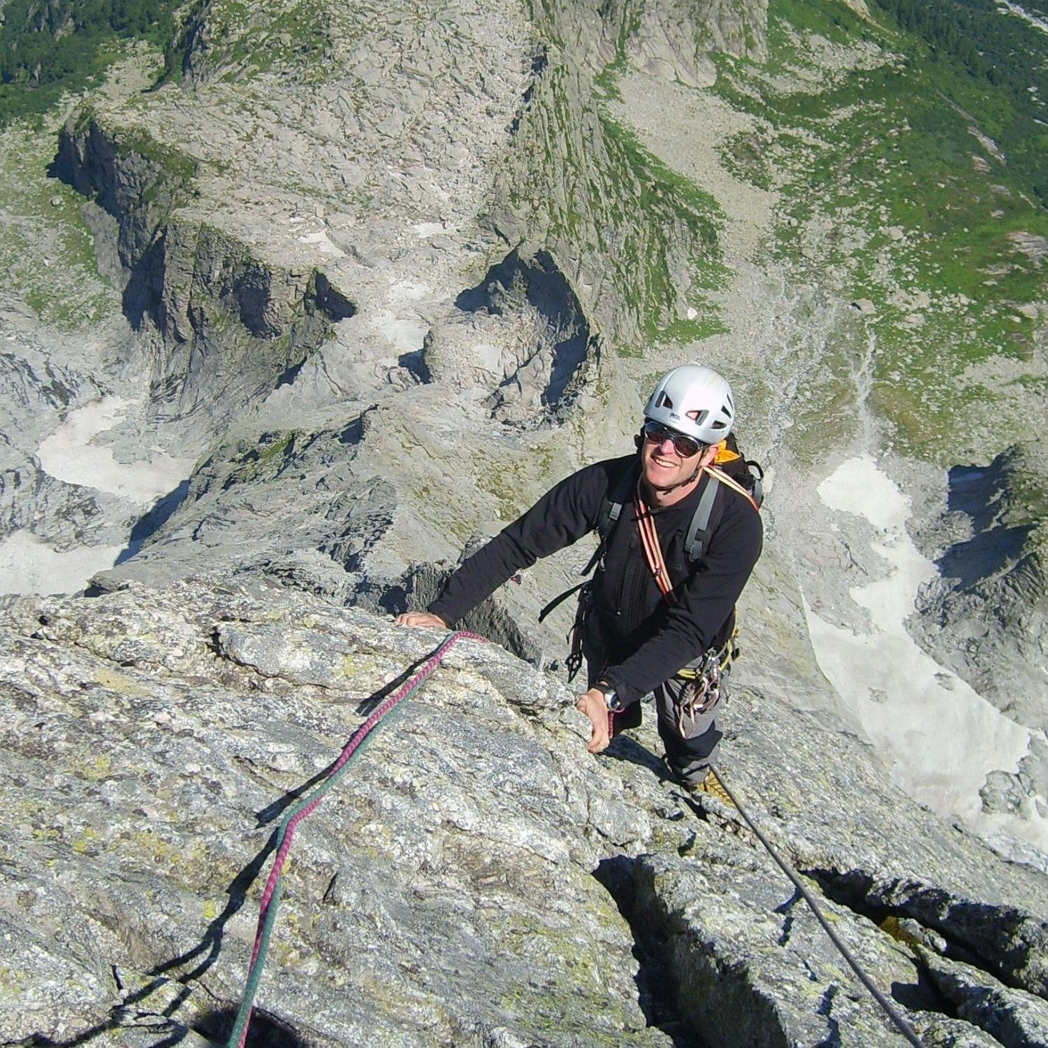 Head of Centres for Woodcraft Folk. Banjo playing, rock climbing, wildlife person with an ileostomy. This is my personal account - views here are my own.