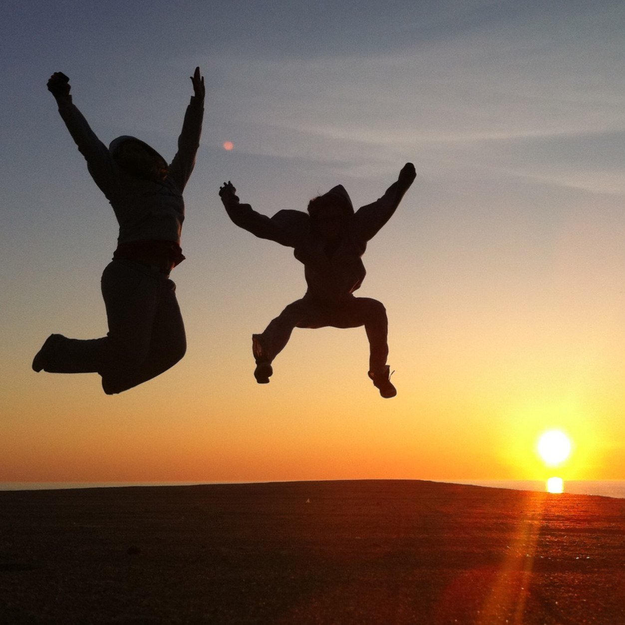 minimotivations's profile picture. Let me motivate and encourage you! 
I always follow back. 
Not a real Dr. but a real fan of Dr Pepper.