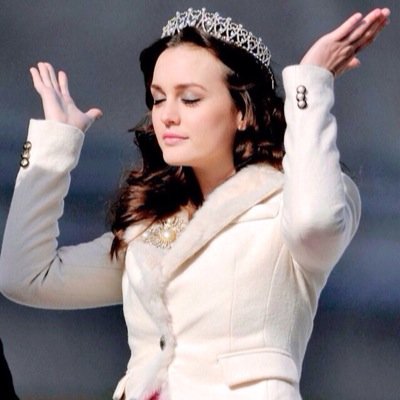 Dress like Jackie. Act like Audrey. Inspire like Lilly. Party like Gatsby. ✌️ Fockey and Cheer CT born and raised
UConn '18