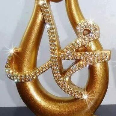 badawy33's profile picture. 