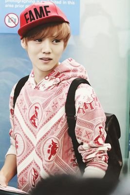 exoルゥよりのオールペン♡
高校１年です。
無言フォローお許しください。
よろしくお願いします(๑˙―˙๑)