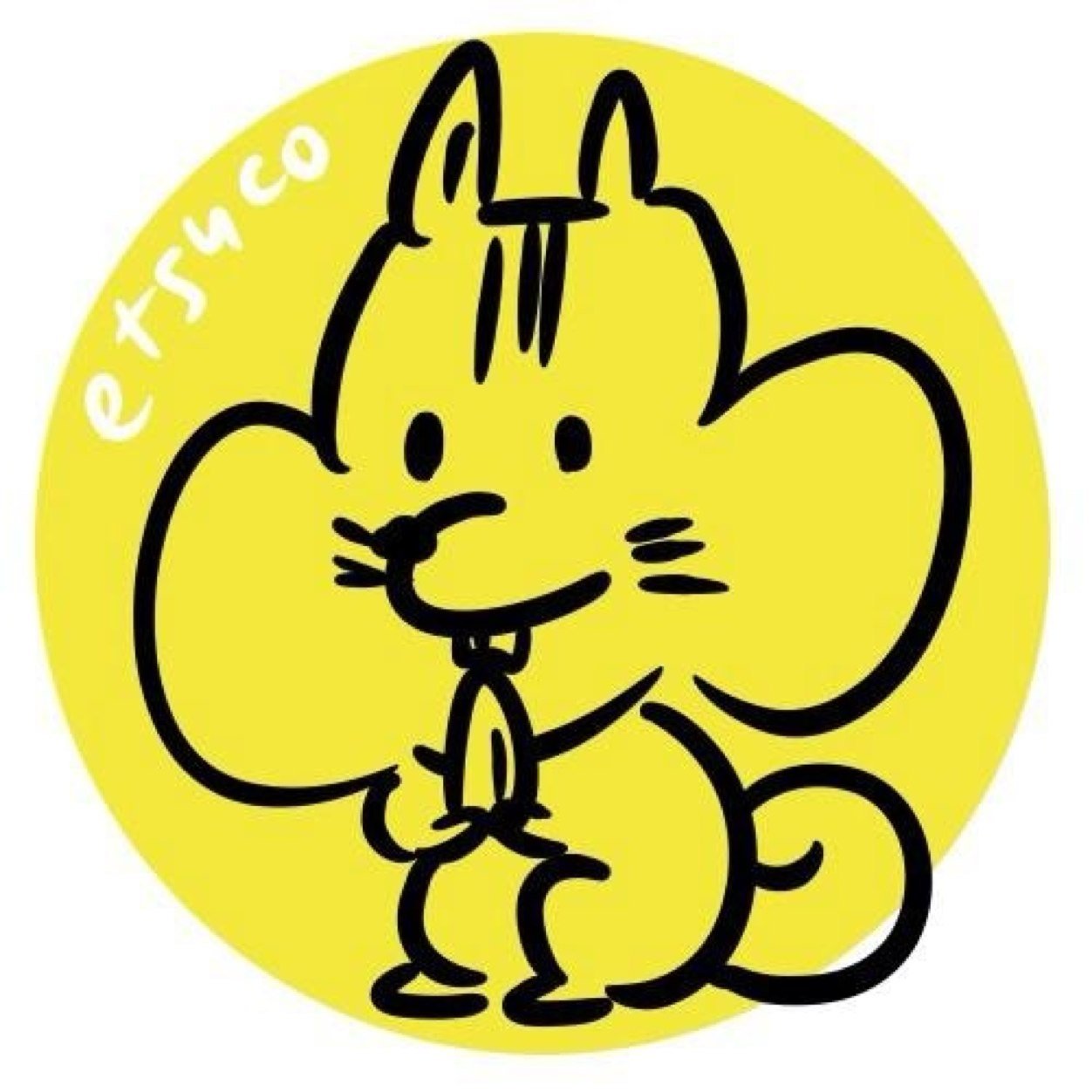 印の無いお店で服を売っています。ライブを見に行ったりイベントのお手伝いをしたり、ソライアオのスタッフをやったりしています。