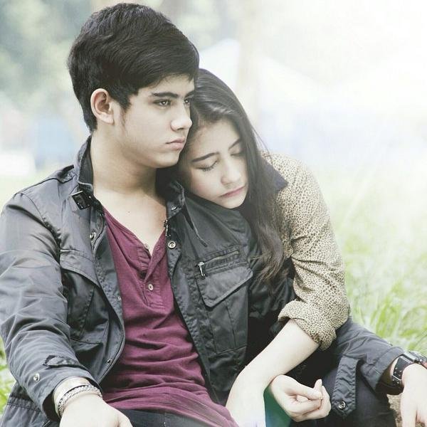 Alicious♥Prillvers ♥banjarmasin♥ Kepp♥support♥@alysyarief♥ @aliando26♥ @prillybie♥alicious♥prillvers♥ooo&blee♥Disiloverss♥Kepp♥support #GantengGantengSerigala:)
