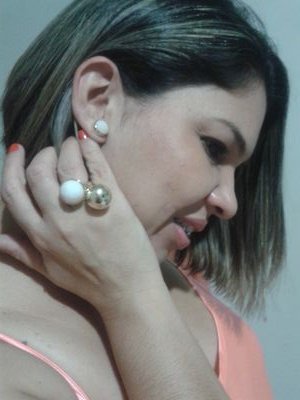 akarinelp's profile picture. 