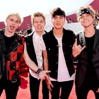 5SOS is my everything // I know a thing or two about a thing or two // so punk rock