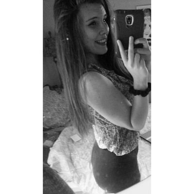 I'm a happy person I love everyone and I like food 
|15|   |pansexual|❤