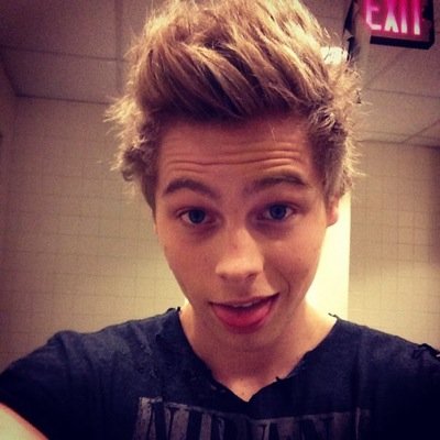 Prettymuchyeah8's profile picture. I'm about as punk rock as a math text book.