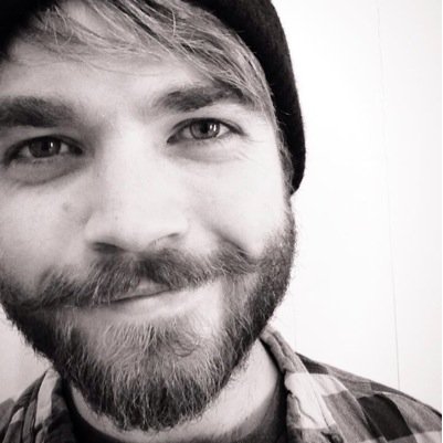 Graphical artist, musician and author living in Kristiansand, Norway. I only tweet when I'm really bored.