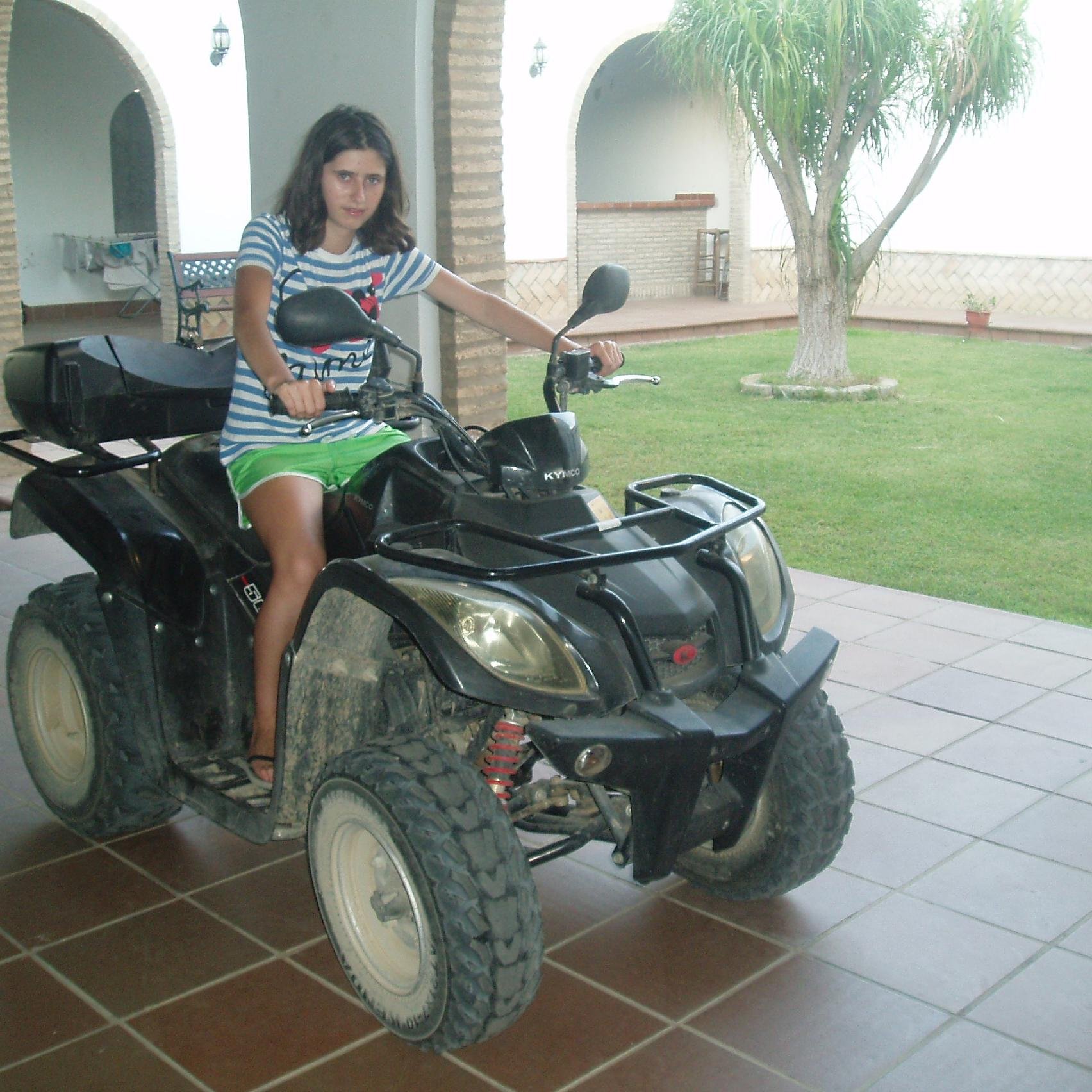 gilnietonerea's profile picture. 