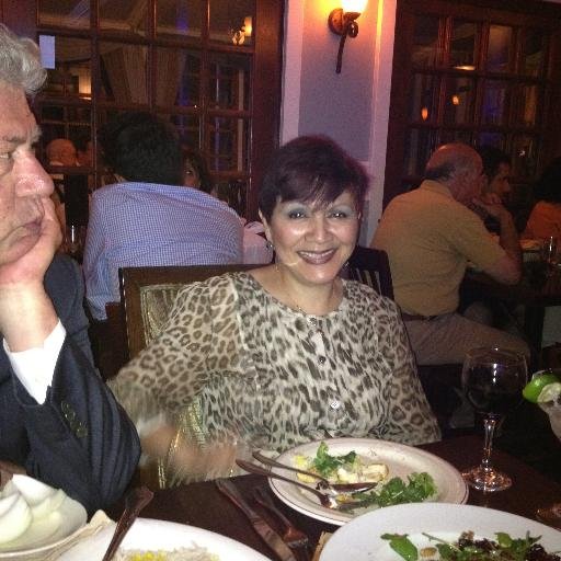 RosemKeshmiri's profile picture. 