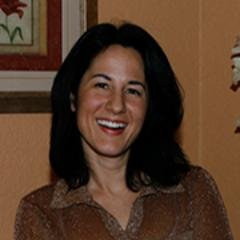 St. Petersburg Chiropractor, Dr. Colette Cseszko provides chiropractic care, acupuncture & nutrition. Contact us today to find out if we can help you!