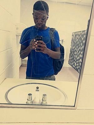 Instagram  @__imjustdope