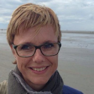 Hogeschool van Arnhem en Nijmegen / praktijkcoördinator Communicatie Nijmegen / docent Nederlands en taalbeheersing / moeder van drie schatten